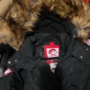 XL Canada gear jacket never worn,did remove tags thinking I was going to wear it